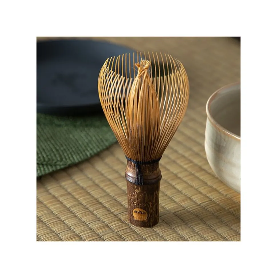 Akahada-Yaki Matcha Tea Bowl & Whisk - My Neighbor Totoro