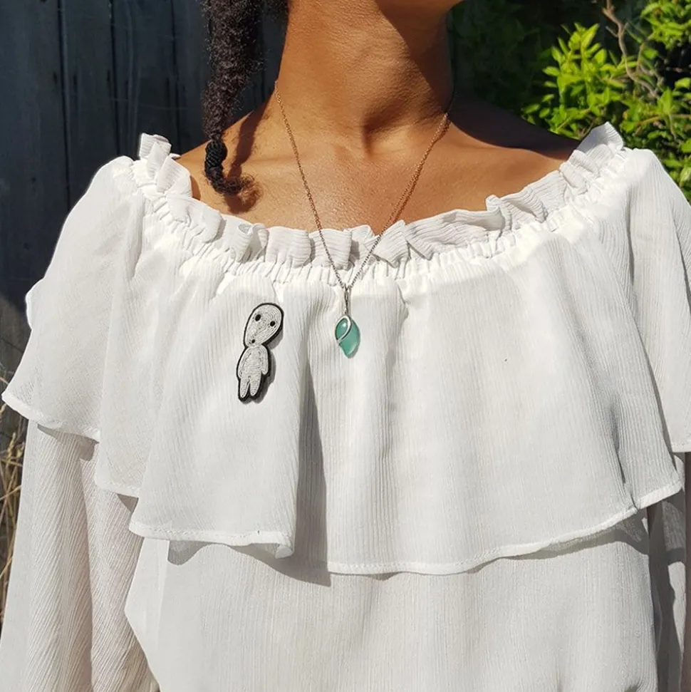 Embroidered Jewel Brooch Walking Kodama - Princess Mononoke