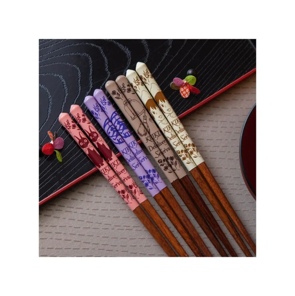 Lacquered Chopsticks 21Cm Sketches Yellow - Kiki'S Delivery Service