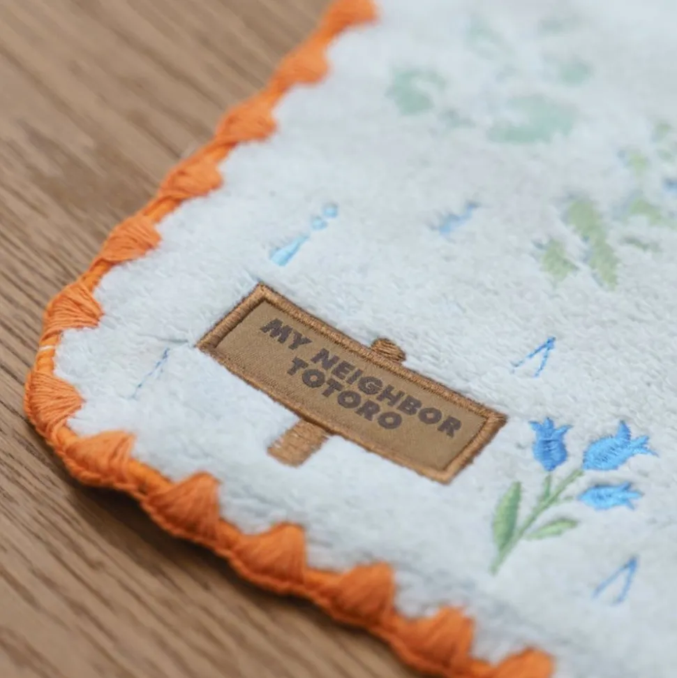 Mini Towel Under The Rain 25X25 Cm - My Neighbor Totoro