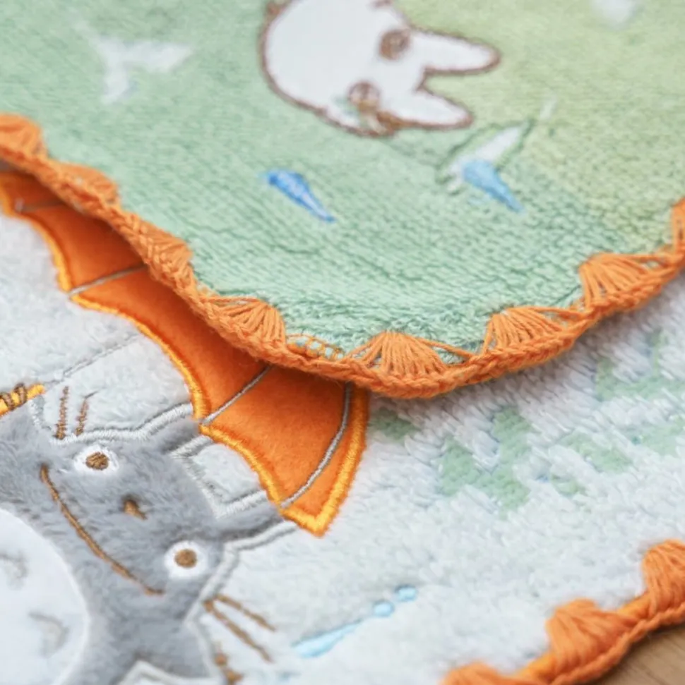 Mini Towel Under The Rain 25X25 Cm - My Neighbor Totoro