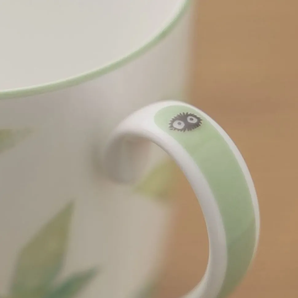 Mug Totoro On A Leaf - My Neighbor Totoro