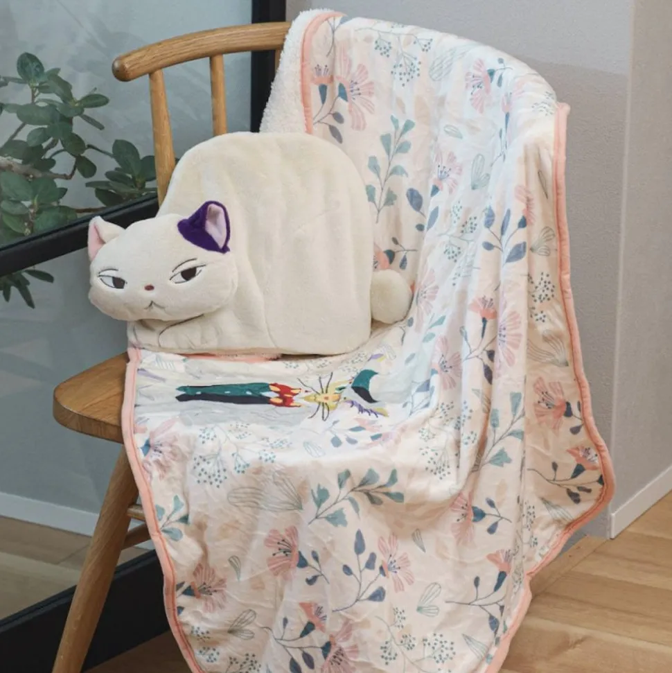 Muta Rolled Blanket - Cat Returns