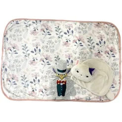 Muta Rolled Blanket - Cat Returns