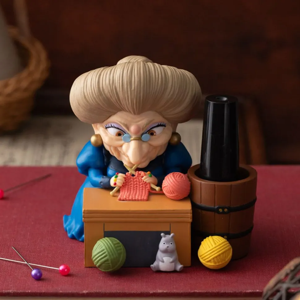 Pencil Holder Figurine Yubaba Knitting - Spirited Away