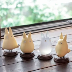 Small Totoro Walking Pocket Statue - My Neighbor Totoro
