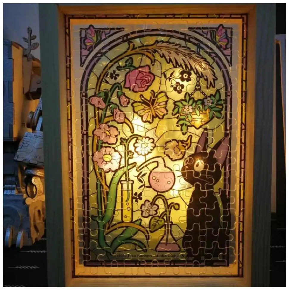 Stained Glass Puzzle 126P Catbus And Sunflowers - My Neighbor Totoro