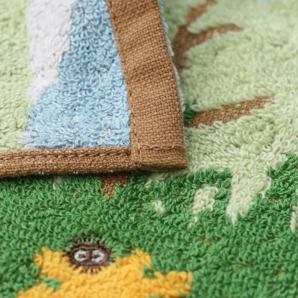 Towel Medium & Small Totoro Racing 34X80 Cm - My Neighbor Totoro